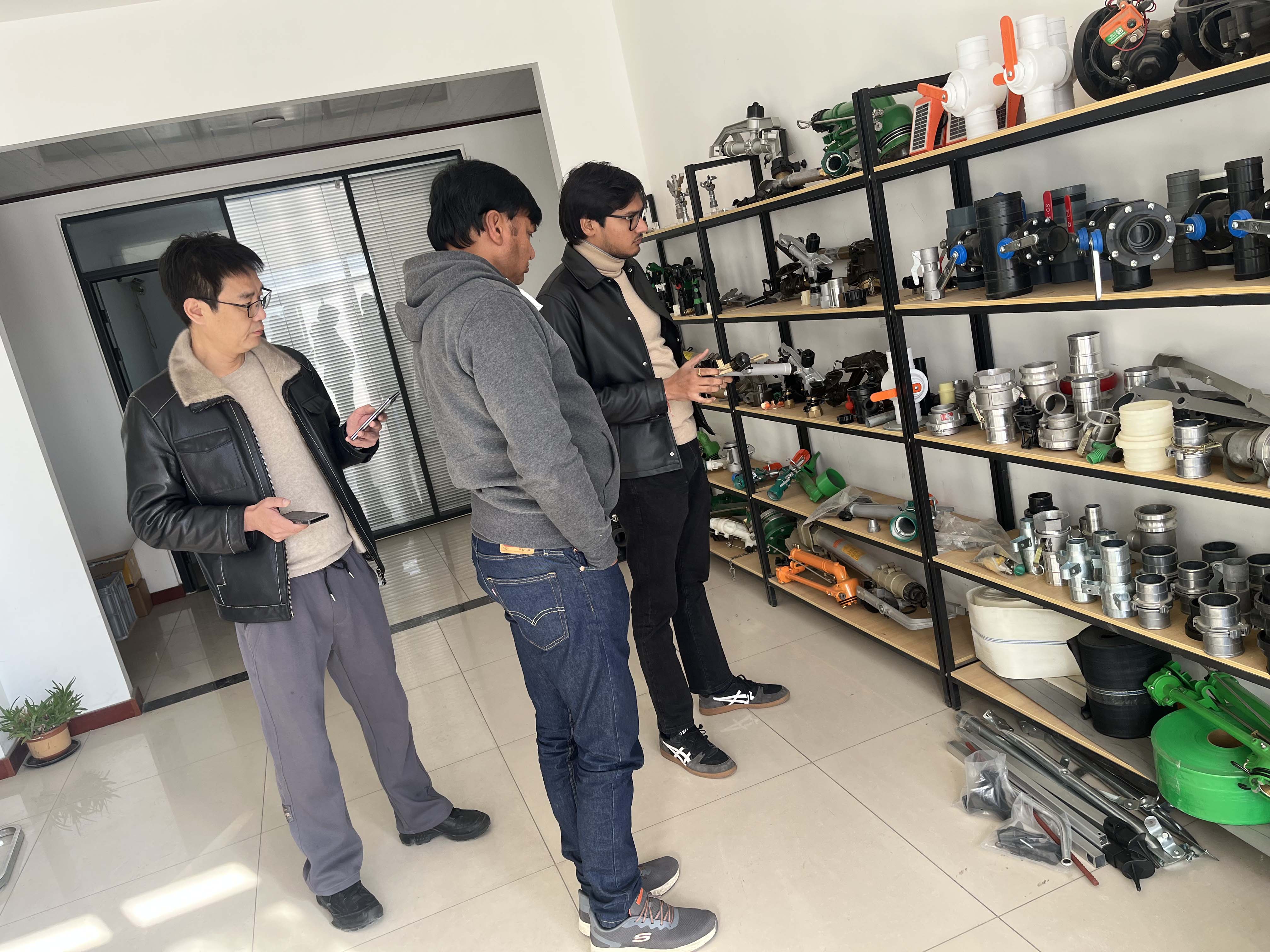 西藏NS40 涡轮喷枪获客户青睐 洽谈批量合作